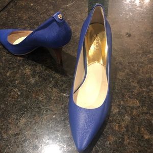 Michael Kors Pumps, like new!